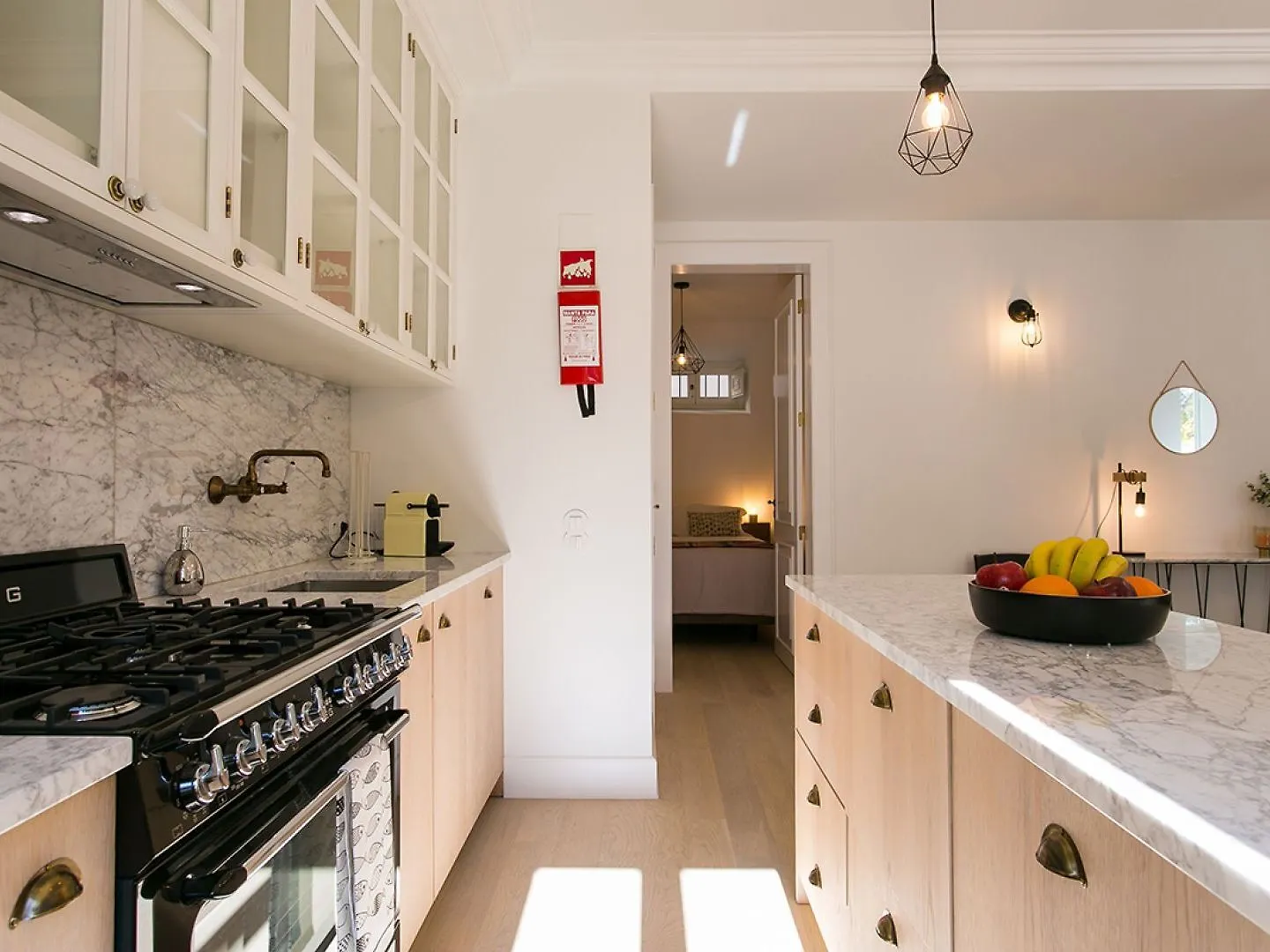 Apartment Joivy Stunning 2Br Apt With Garden, By The Avenida Subway And Botanical Garden Of Lisbon