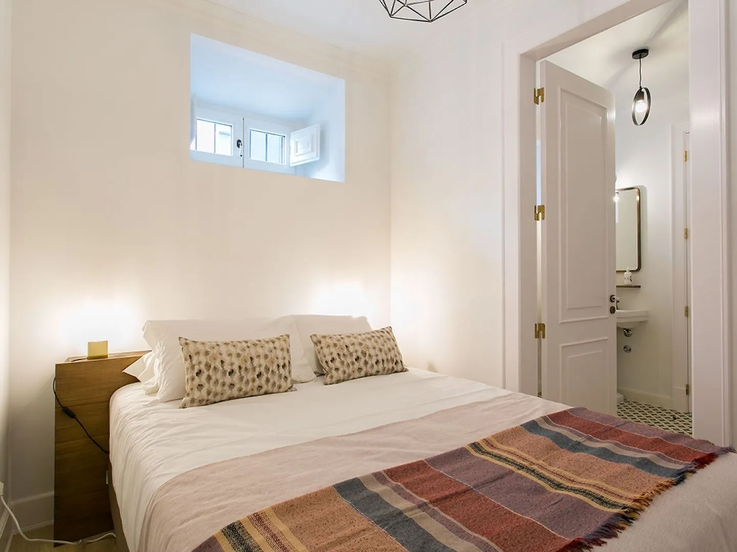 Joivy Stunning 2Br Apt With Garden, By The Avenida Subway And Botanical Garden Of Lisbon 0*,  Portugal