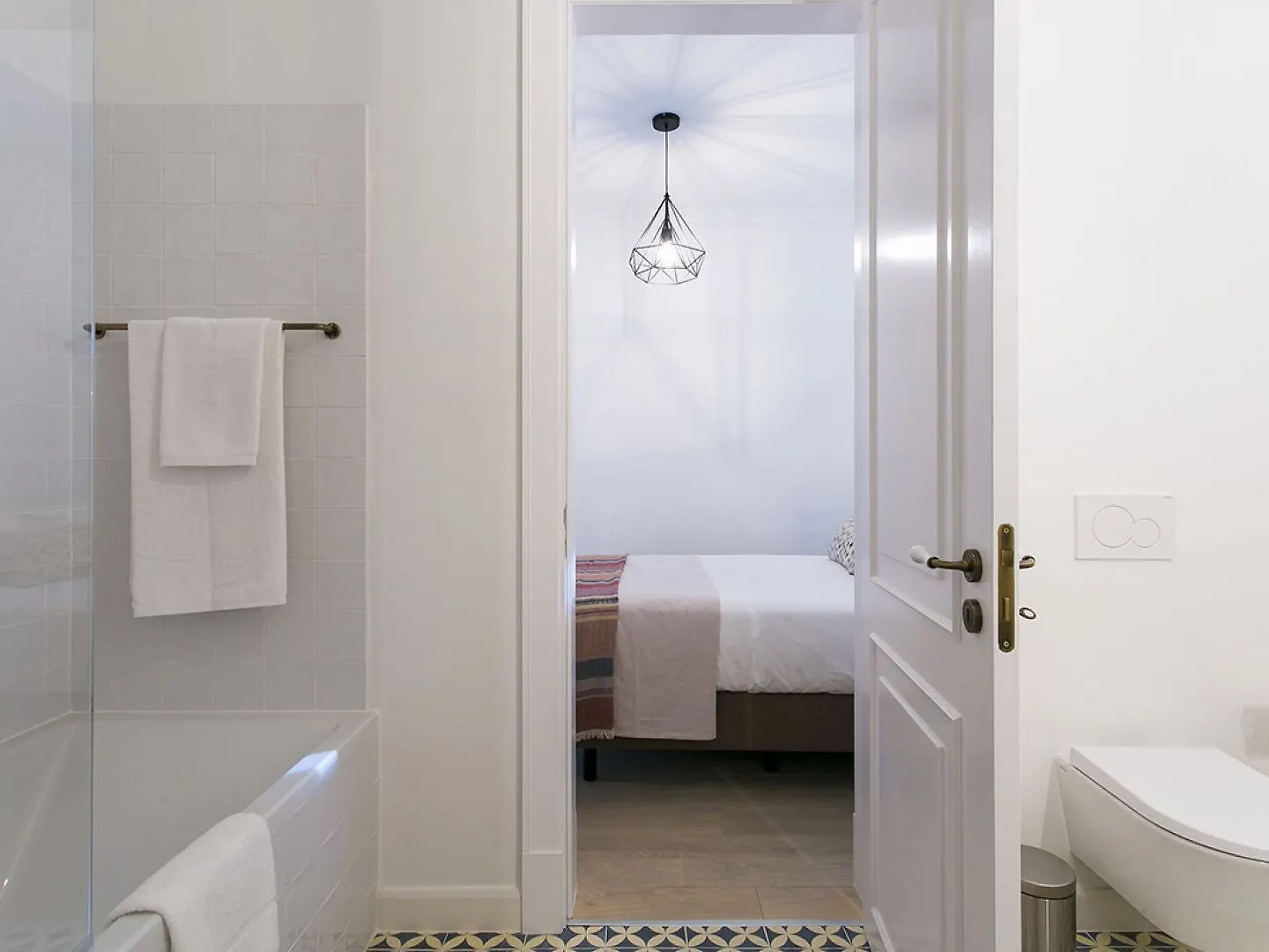 Joivy Stunning 2Br Apt With Garden, By The Avenida Subway And Botanical Garden Of Lisbon Portugal