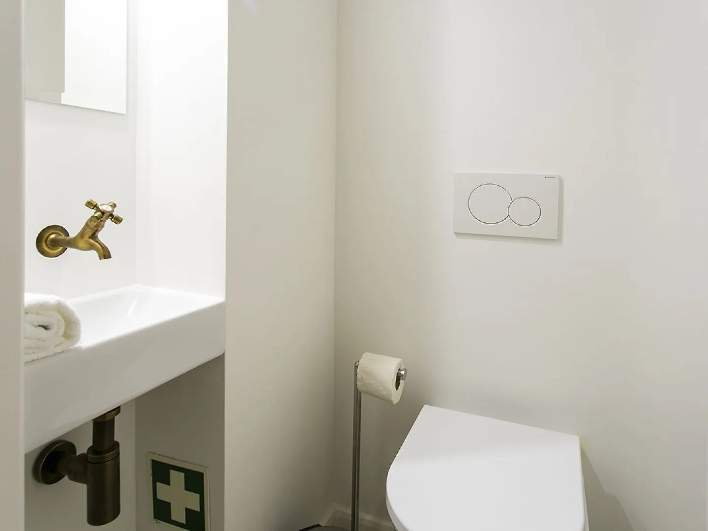 Joivy Stunning 2Br Apt With Garden, By The Avenida Subway And Botanical Garden Of Lisbon Apartment