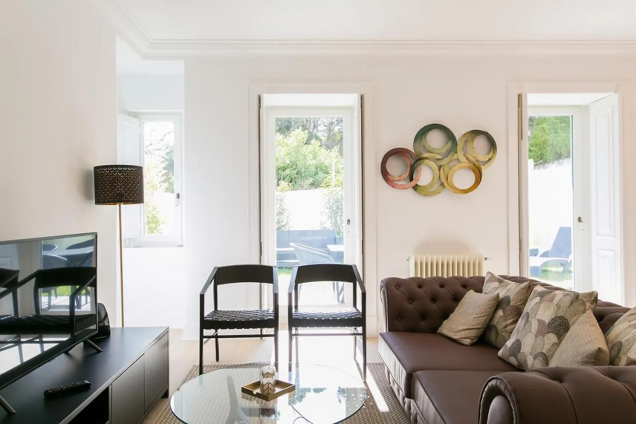 Joivy Stunning 2Br Apt With Garden, By The Avenida Subway And Botanical Garden Of Lisbon 0*,  Portugal